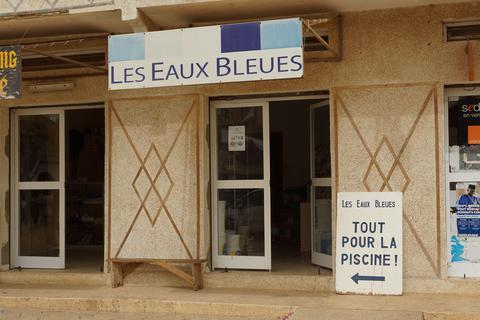 Les Eaux Bleues Nianing