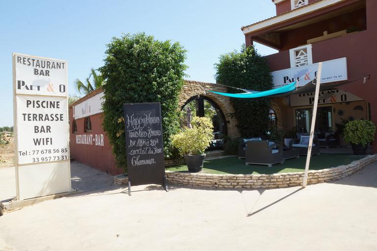 Bar Restaurant Le Part & 0, à Saly Sénégal